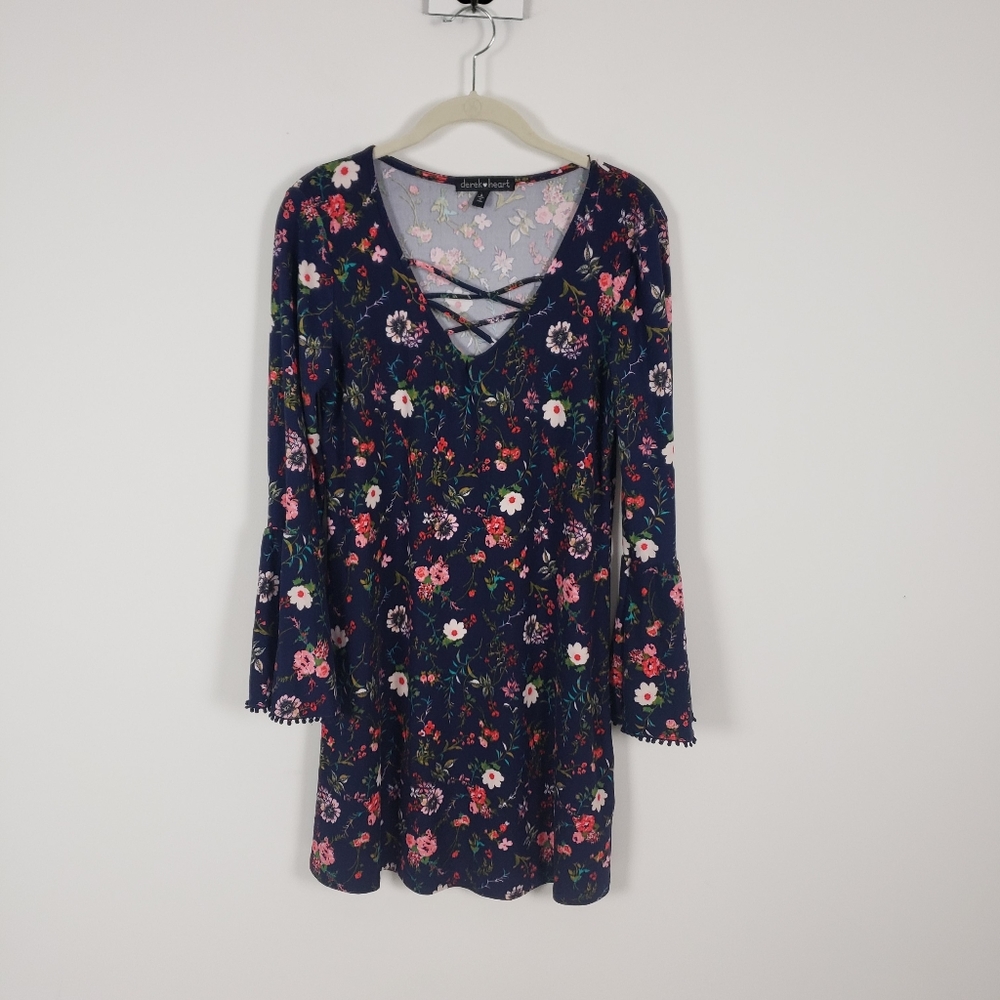 5/$12 DEREK Heart Floral Dress - Picture 5 of 11